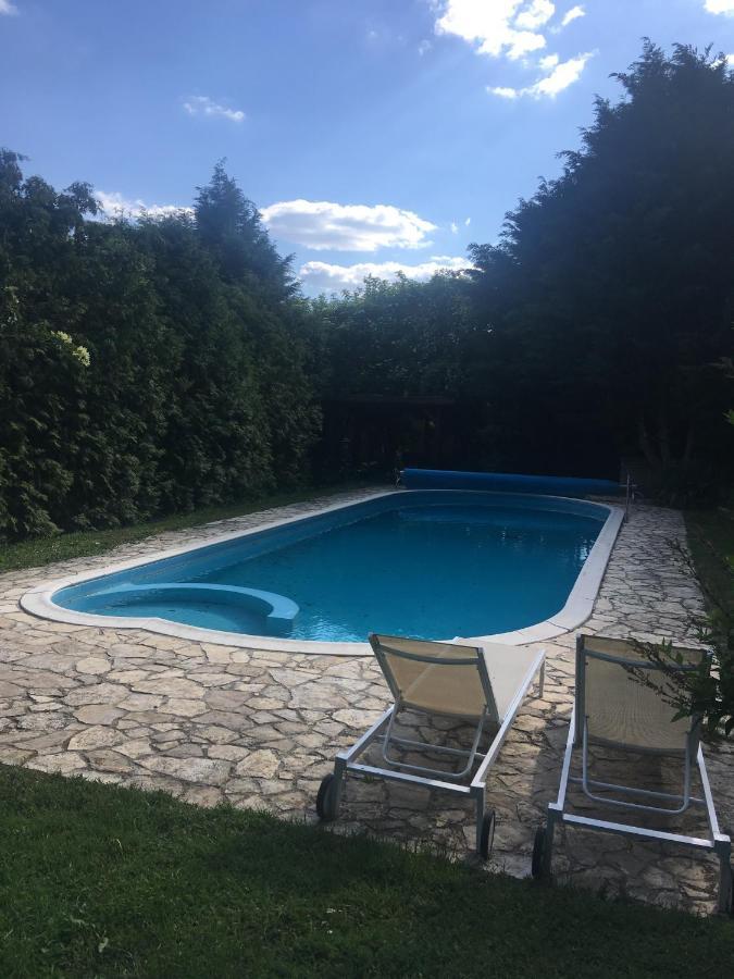Héregi Éden Vendégház Extérieur photo